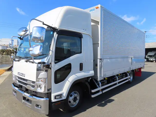 いすゞ フォワード 中型/増トン ウイング エアサス ベッド の中古トラック【車両No.159638】