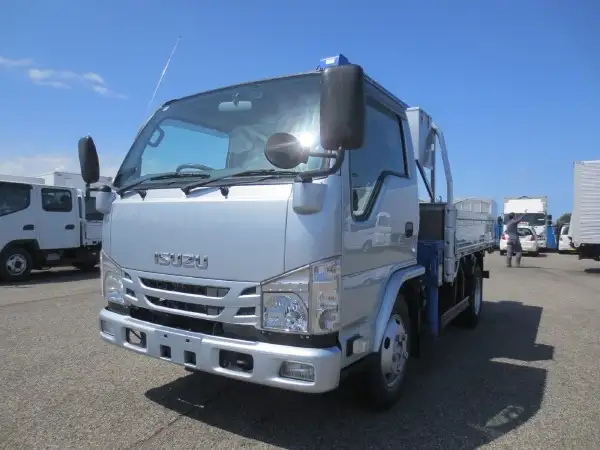 いすゞ エルフ 小型 クレーン付 4段 ラジコン の中古トラック【車両No.164207】