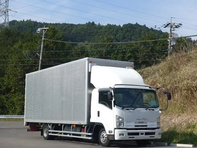 いすゞ フォワード 中型/増トン アルミバン エアサス ベッド の中古トラック【車両No.164455】