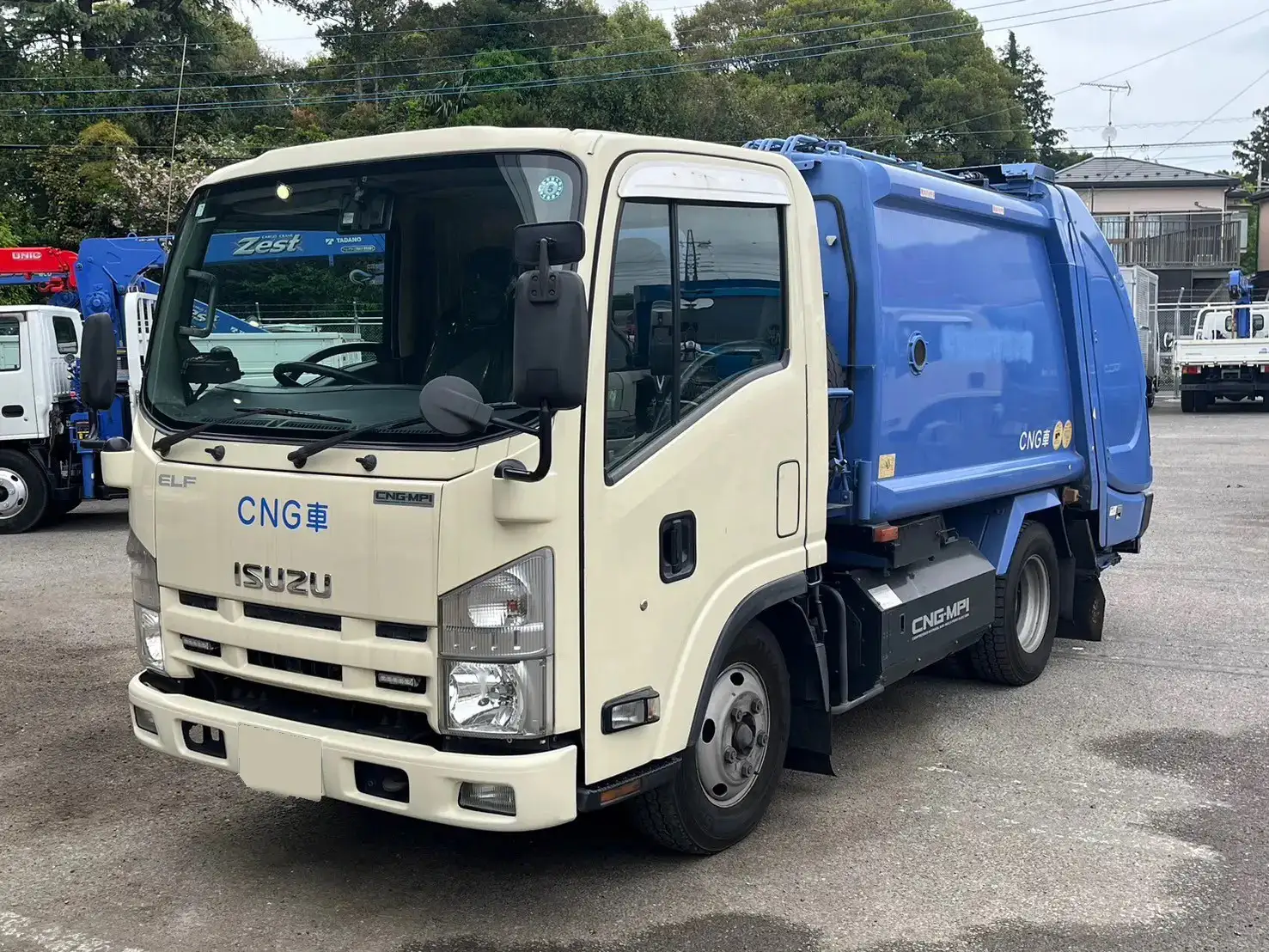 いすゞ エルフ 小型 パッカー車 プレス式 TFG-NMR82ZAN の中古トラック【車両No.164703】