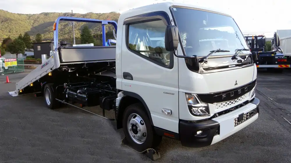 三菱 キャンター 小型 車両重機運搬 ラジコン ウインチ の中古トラック【車両No.164869】