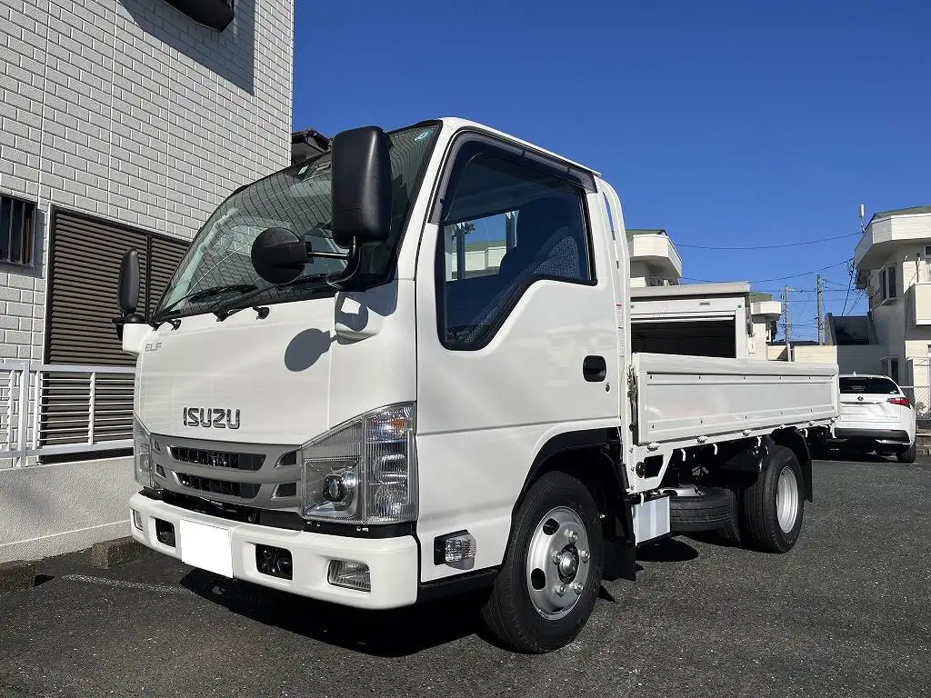 いすゞ エルフ 小型 平ボディ 2RG-NJR88A R5 の中古トラック【車両No.164835】