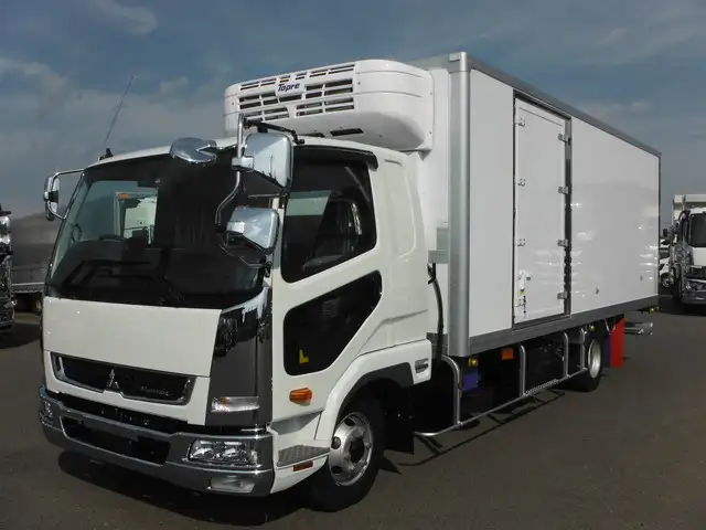 三菱 ファイター 中型/増トン 冷凍冷蔵 低温 パワーゲート の中古トラック【車両No.165170】