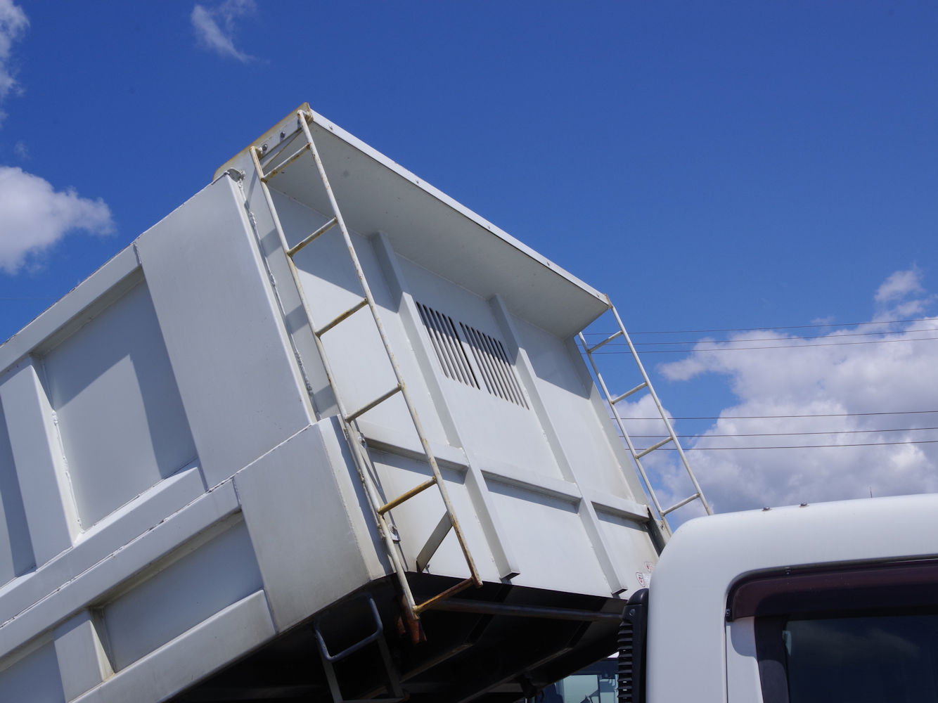 三菱 キャンター 小型 ダンプ 土砂禁 ステンレス張り｜画像8