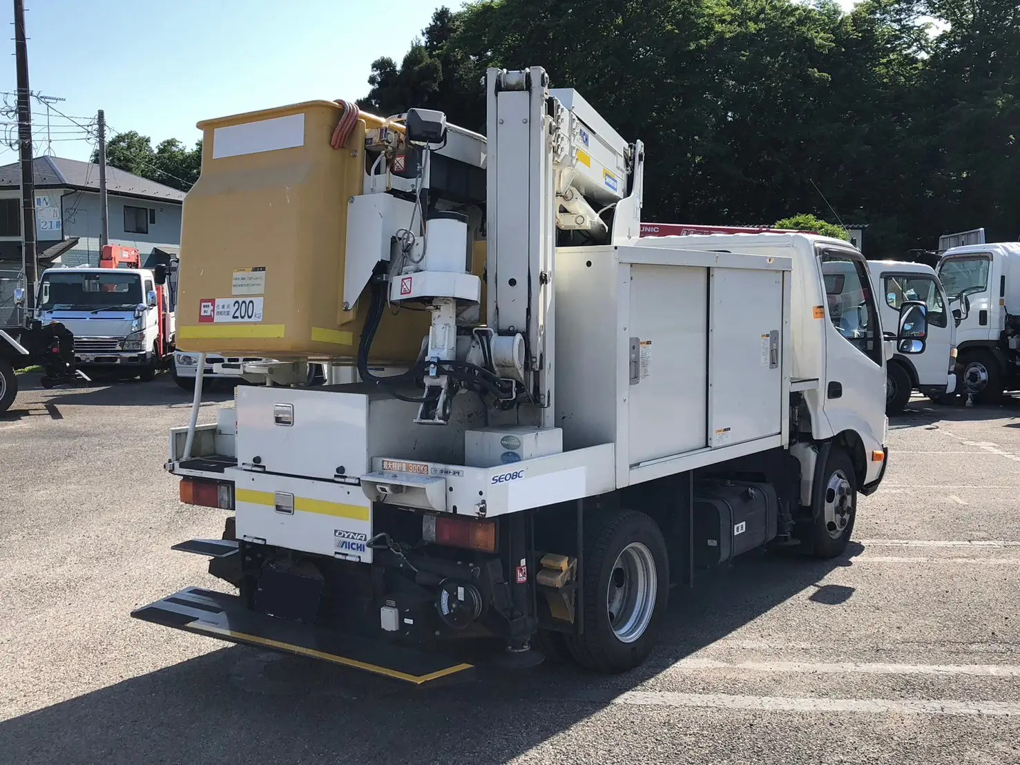 トヨタ ダイナ 小型 高所・建柱車 高所作業車 電工仕様｜画像3