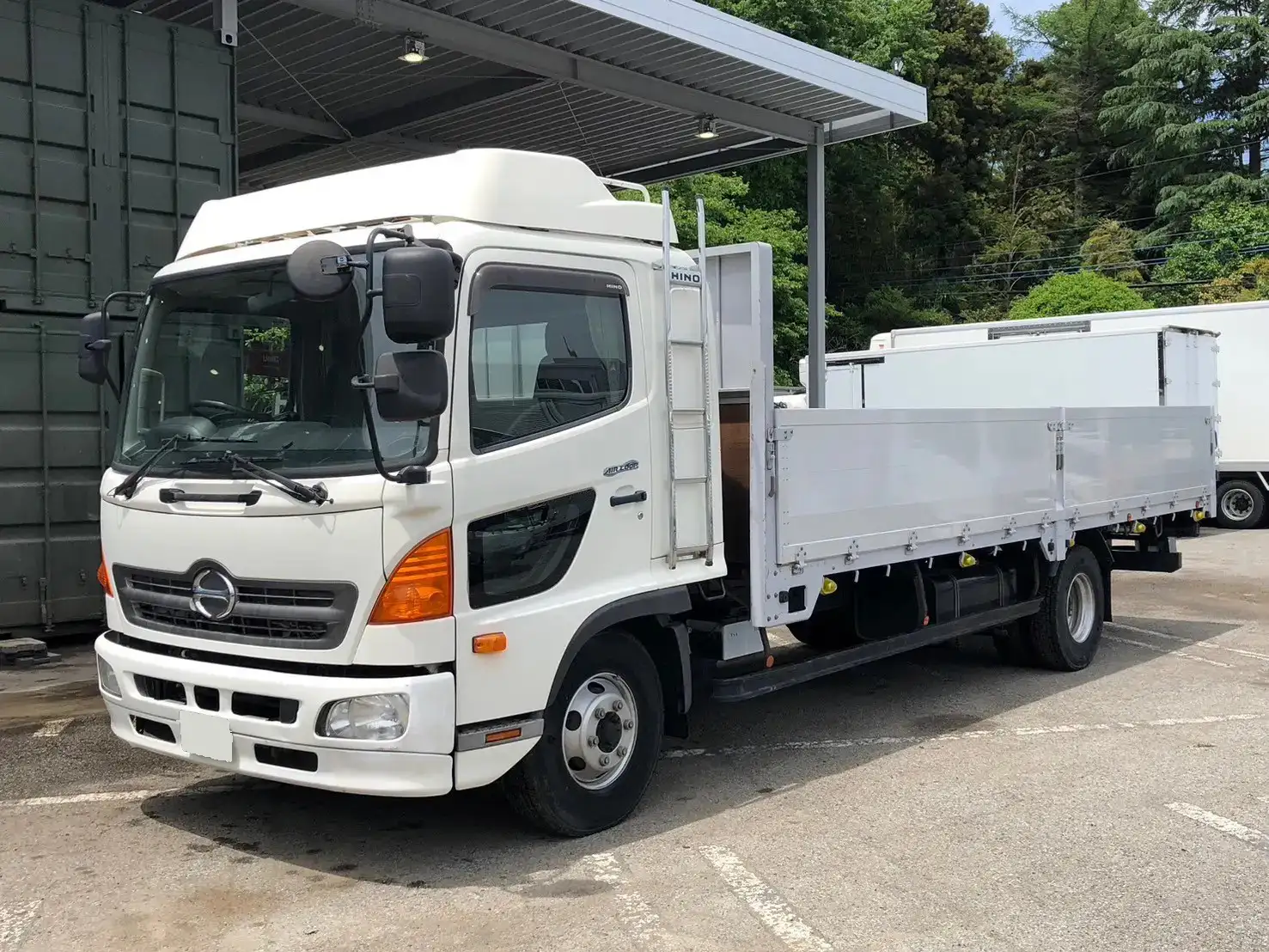 日野 レンジャー 中型/増トン 平ボディ アルミブロック ベッド の中古トラック【車両No.165358】