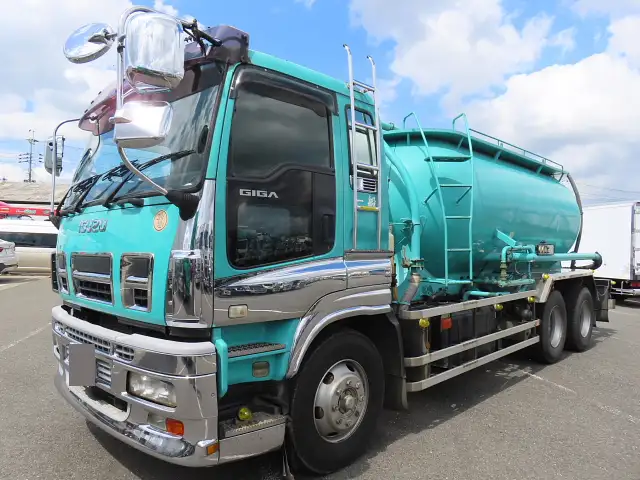 いすゞ ギガ 大型 タンク車 バルク PDG-CYM77Q8 の中古トラック【車両No.164979】
