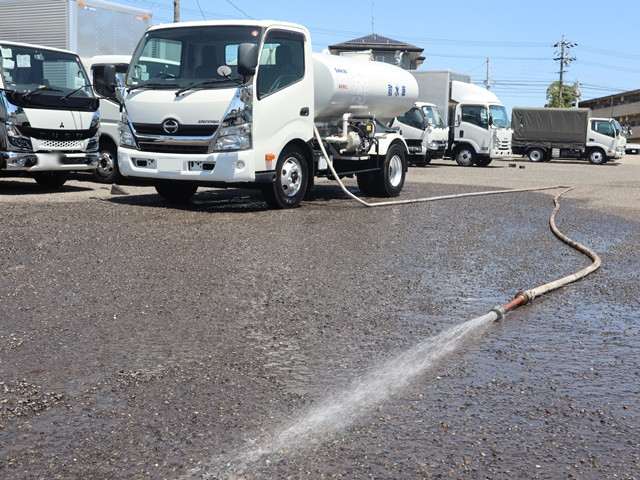 日野 デュトロ 小型 タンク車 散水車 2KG-XZU700M｜画像9