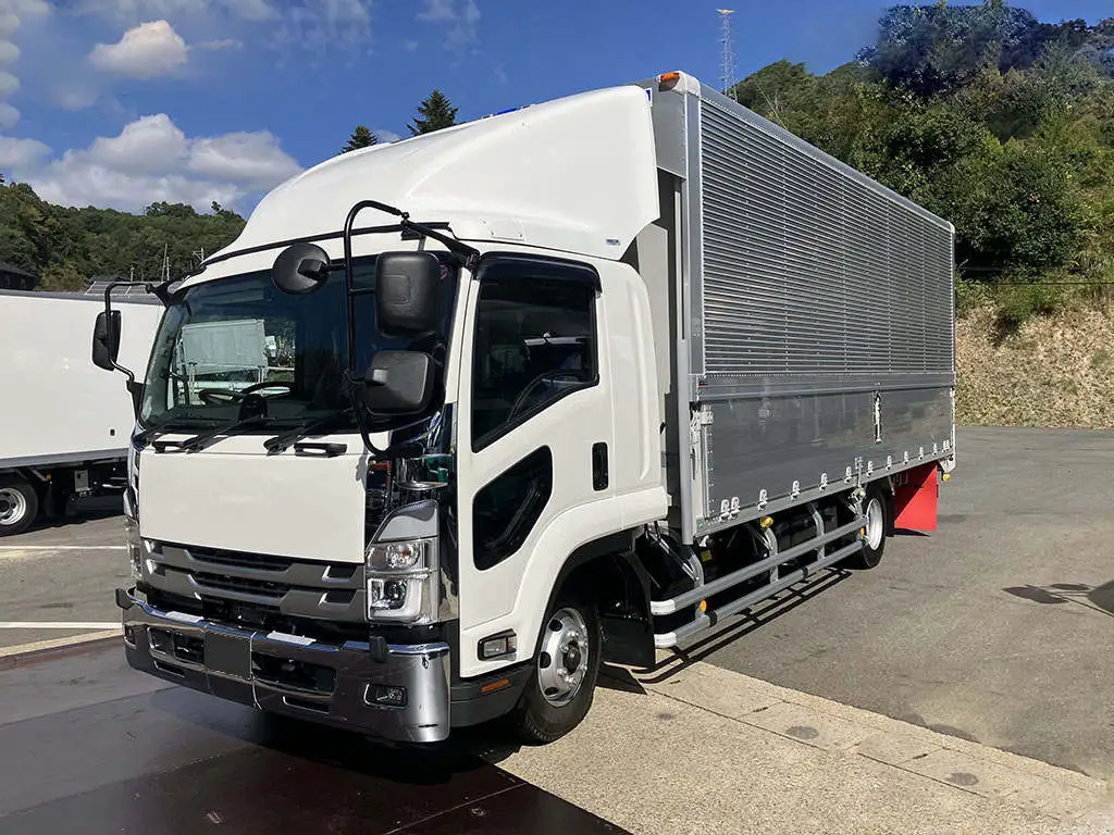 いすゞ フォワード 中型/増トン ウイング エアサス ベッド の中古トラック【車両No.165582】