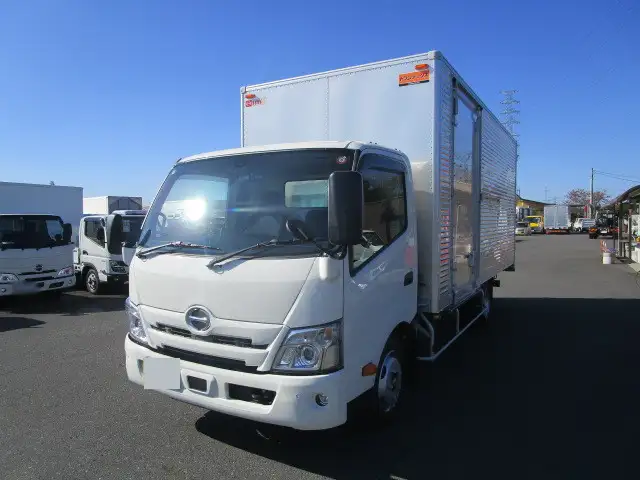 日野 デュトロ 小型 アルミバン サイドドア 2RG-XZU720M の中古トラック【車両No.165809】