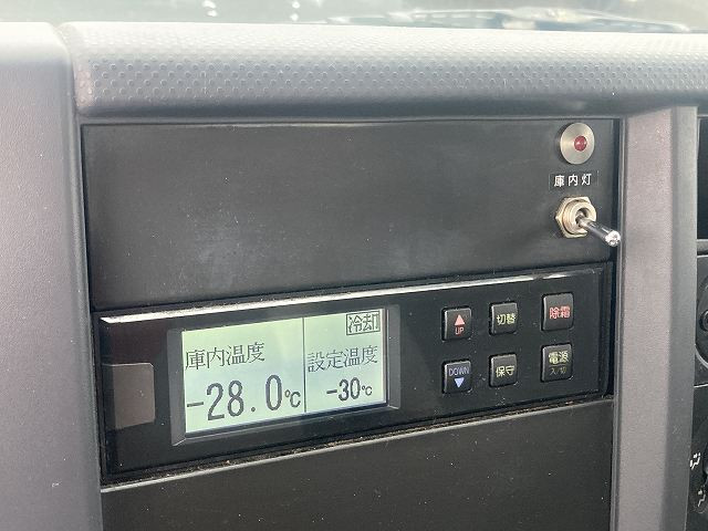 マツダ タイタン 小型 冷凍冷蔵 低温 サイドドア｜画像13