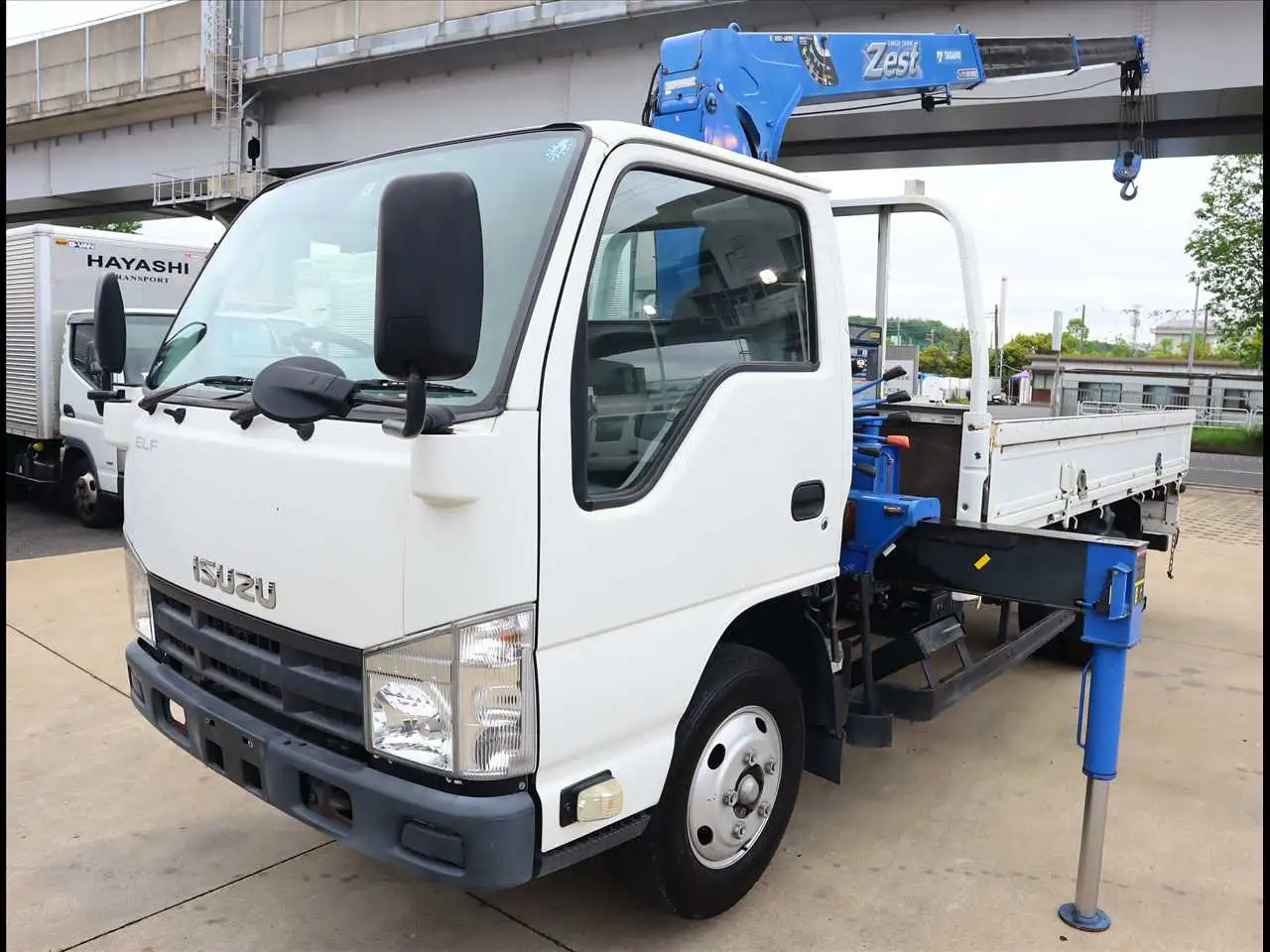 いすゞ エルフ 小型 クレーン付 3段 フックイン の中古トラック【車両No.166106】