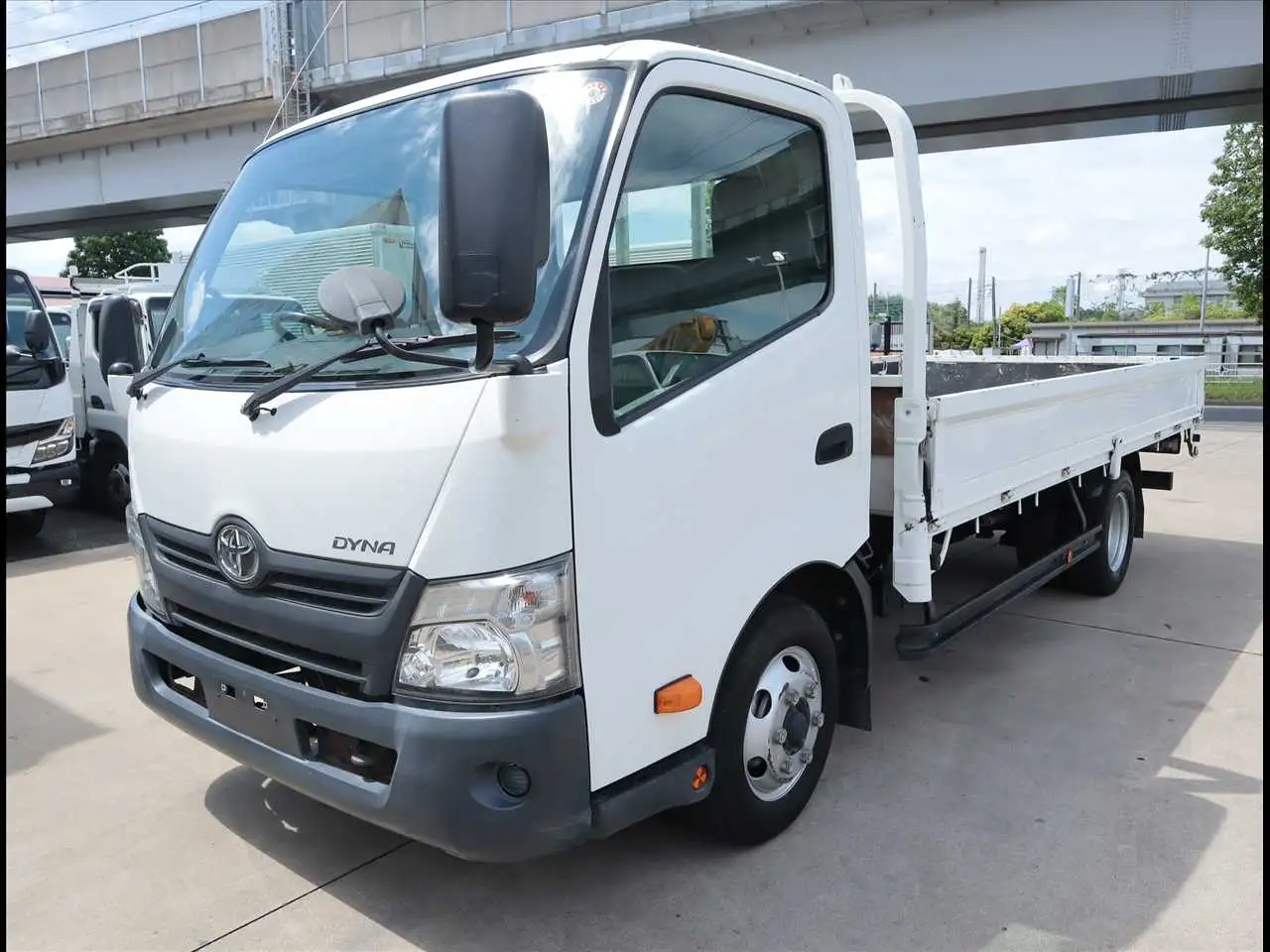 トヨタ ダイナ 小型 平ボディ TPG-XZU712 H30 の中古トラック【車両No.166161】