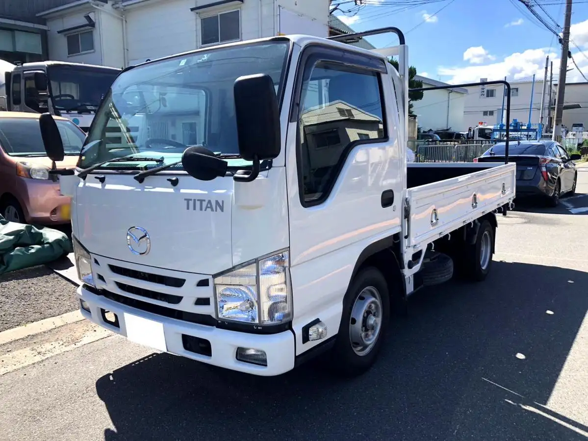 マツダ タイタン 小型 平ボディ 床鉄板 2RG-LJR88A の中古トラック【車両No.166352】