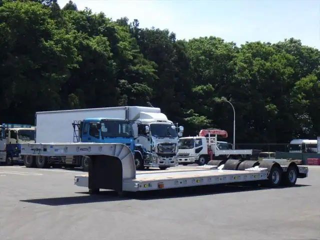 国内・その他 国産車その他 トレーラー/その他 トレーラー 16輪 2デフ の中古トラック【車両No.166369】