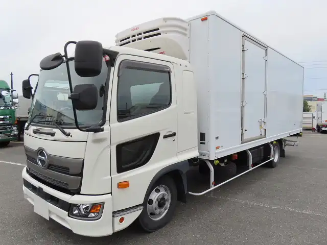 日野 レンジャー 中型/増トン 冷凍冷蔵 中温 パワーゲート の中古トラック【車両No.166423】