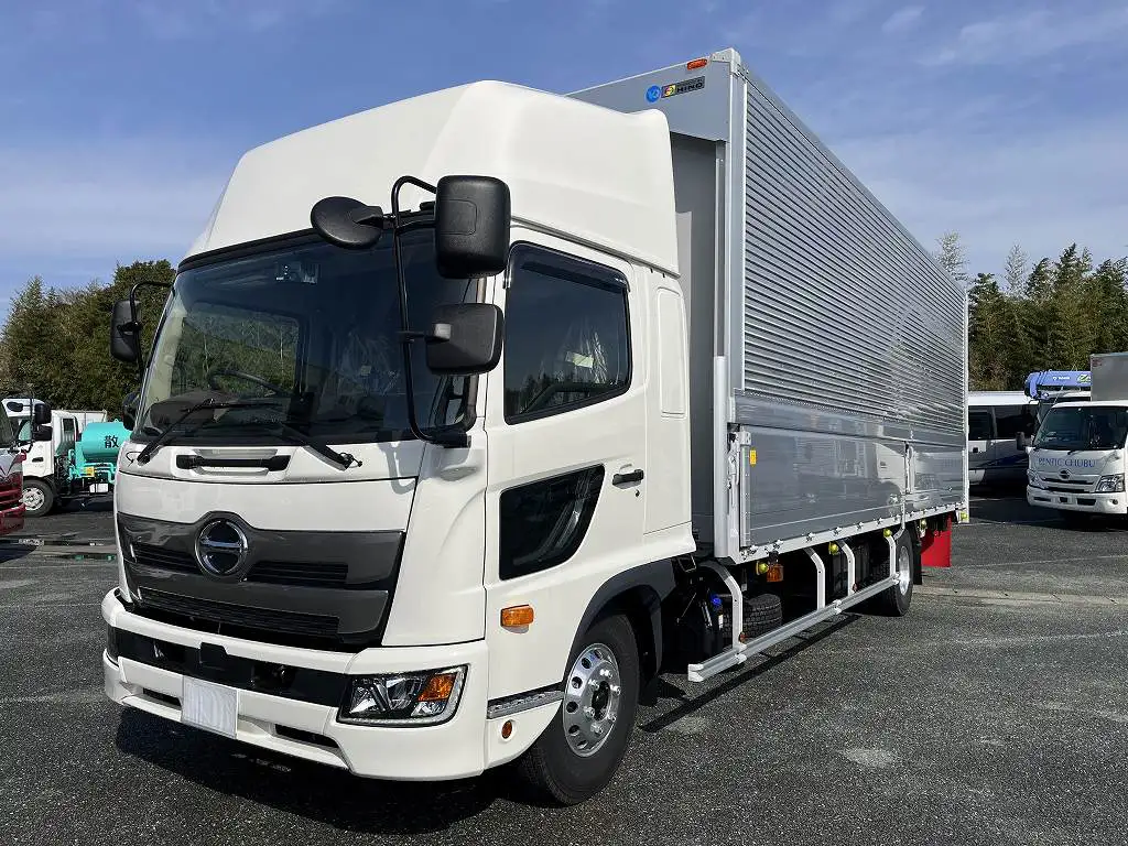 日野 レンジャー 中型/増トン ウイング ベッド 2KG-FD2ABG の中古トラック【車両No.166408】