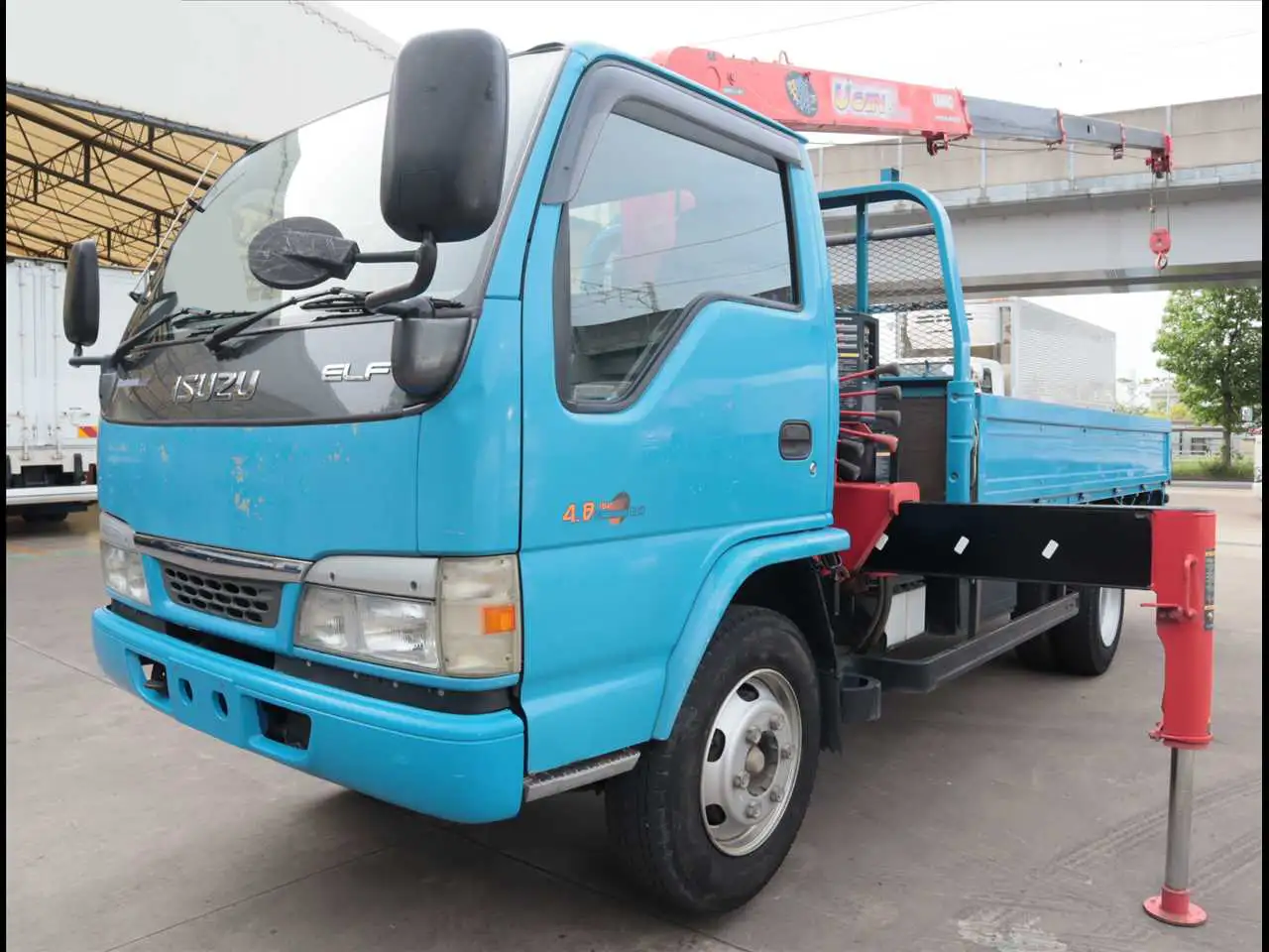 いすゞ エルフ 小型 クレーン付 4段 ラジコン の中古トラック【車両No.166499】