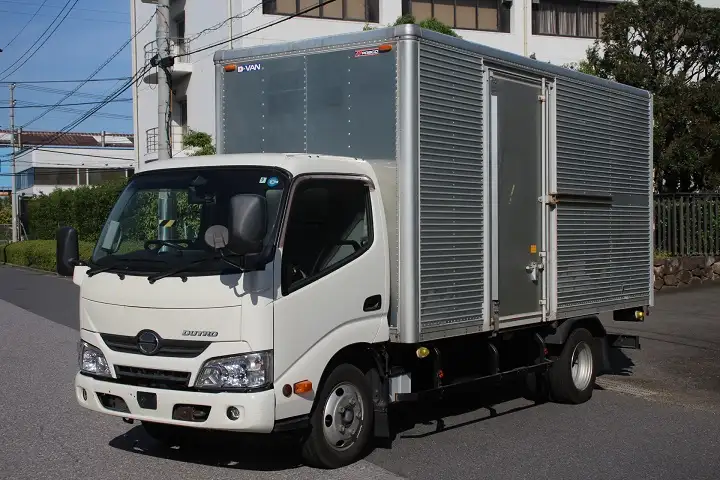 日野 デュトロ 小型 アルミバン サイドドア TKG-XZU655M の中古トラック【車両No.166488】