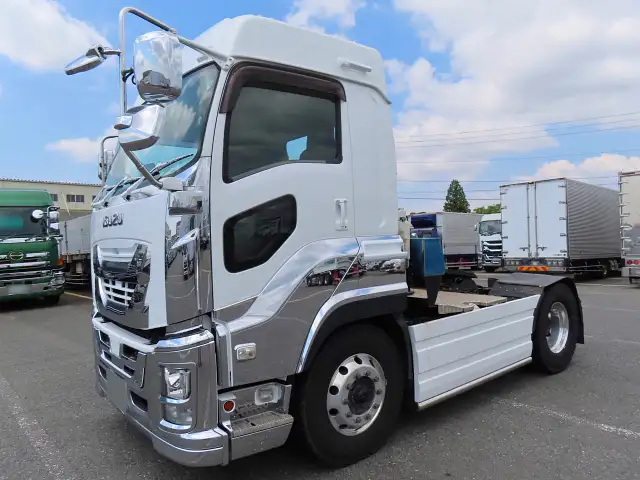 いすゞ ギガ 大型 トラクター ハイルーフ 1デフ の中古トラック【車両No.166595】