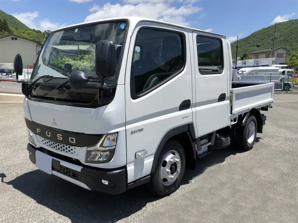 三菱 キャンター 小型 平ボディ Wキャブ 2RG-FBA20 の中古トラック【車両No.166863】