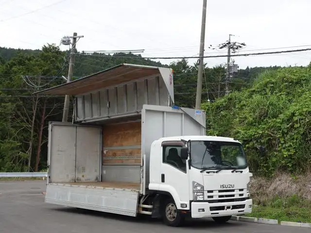 いすゞ フォワード 中型/増トン ウイング 床鉄板 ベッド の中古トラック【車両No.167130】