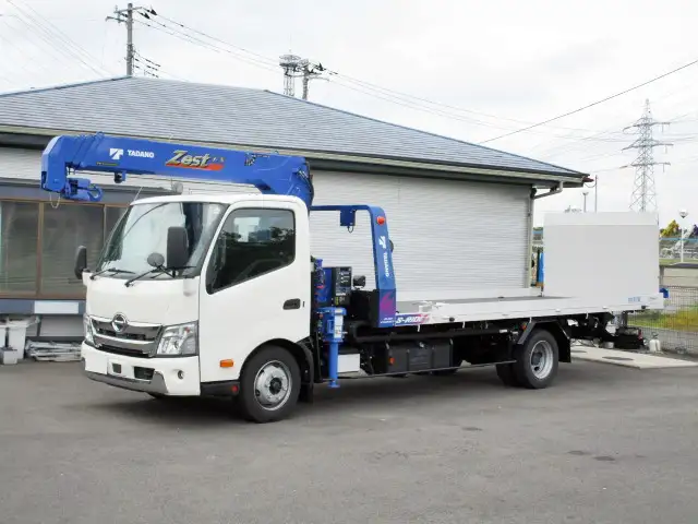 日野 デュトロ 小型 車両重機運搬 4段クレーン ウインチ の中古トラック【車両No.166752】