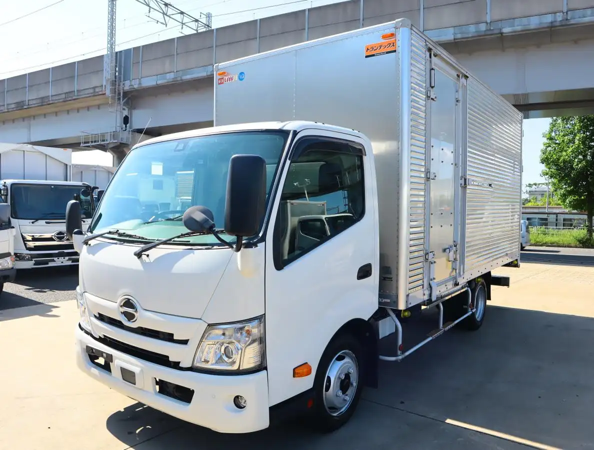 日野 デュトロ 小型 アルミバン サイドドア 2RG-XZU710M の中古トラック【車両No.167283】