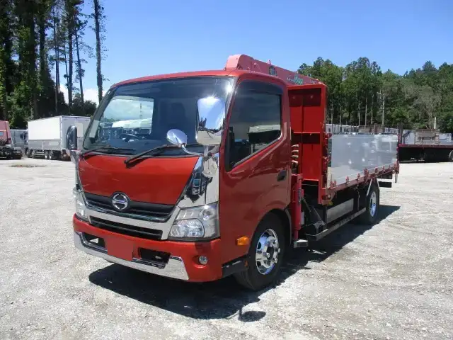 日野 デュトロ 小型 クレーン付 アルミブロック 4段 の中古トラック【車両No.167473】