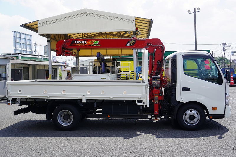 日野 デュトロ 小型 クレーン付き(ユニック) 4段 ラジコンの中古トラック画像2