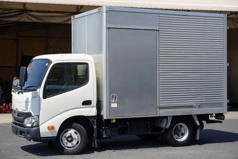 トヨタ ダイナ 小型 アルミバン サイドドア TPG-XZC605 の中古トラック【車両No.167498】
