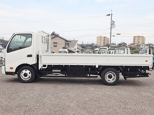 日野 デュトロ 小型 平ボディ TKG-XZU712M H31/R1の中古トラック画像7