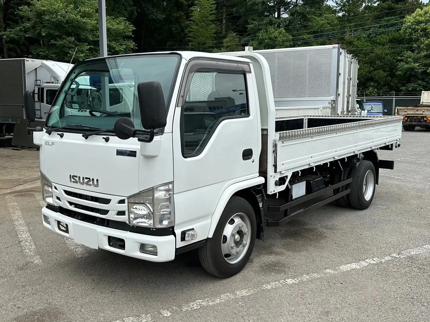 いすゞ エルフ 小型 平ボディ TPG-NKR85R H30 の中古トラック【車両No.167682】