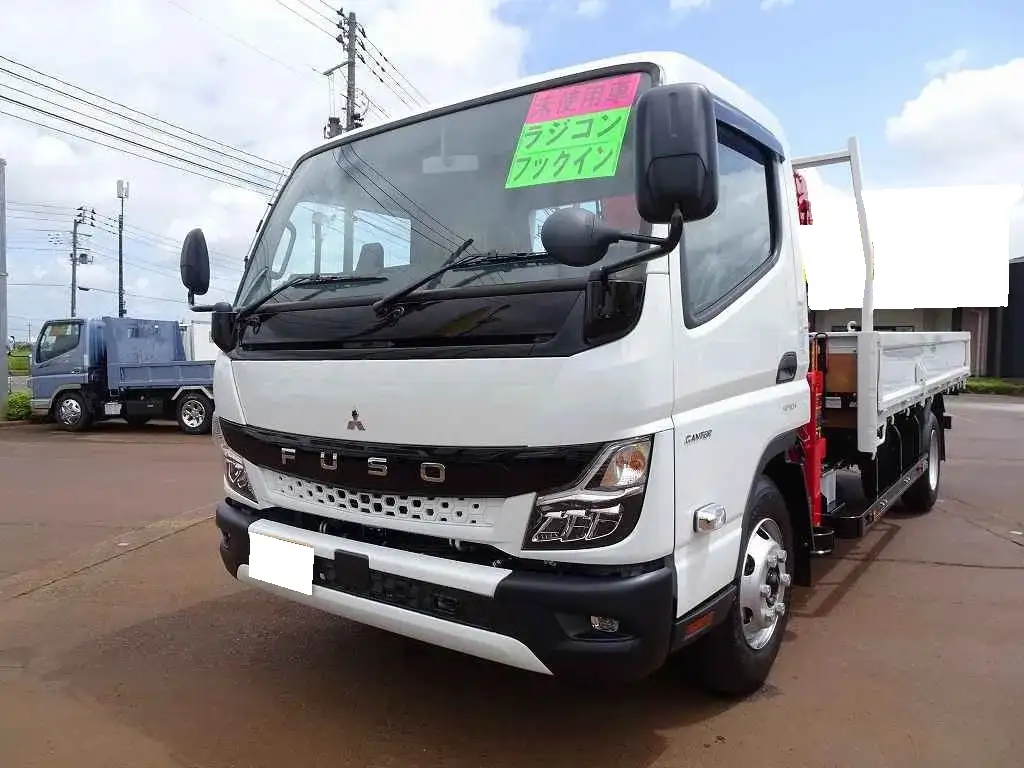 三菱 キャンター 小型 クレーン付 5段 ラジコン の中古トラック【車両No.167848】