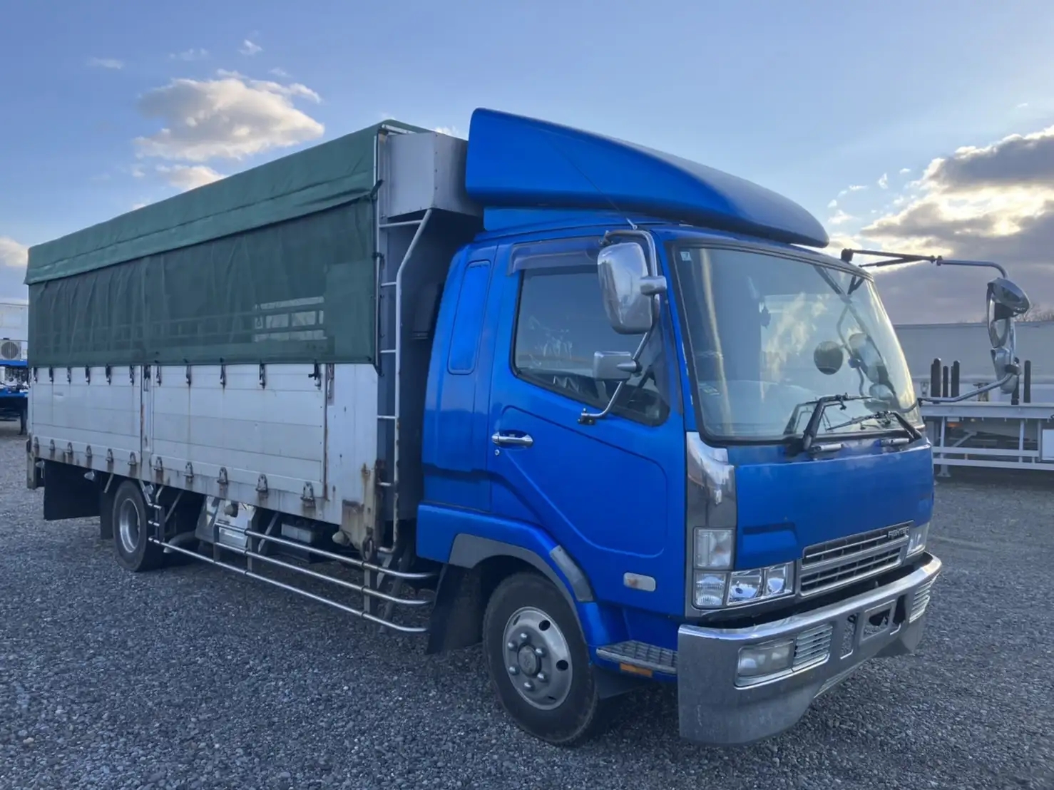 三菱 ファイター 中型/増トン 特殊車両 KC-FK622K H10の中古トラック画像3