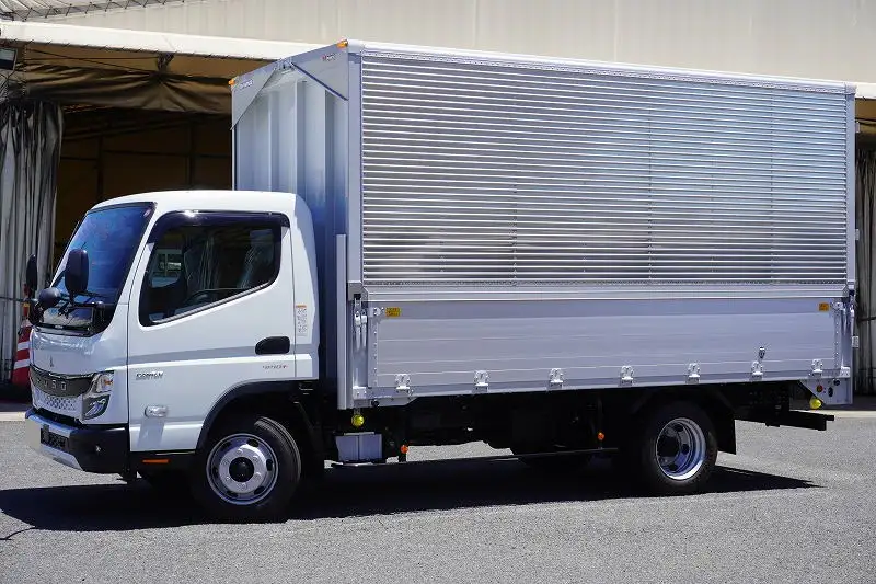 三菱 キャンター 小型 ウイング 2RG-FEB80 R5 の中古トラック【車両No.167887】
