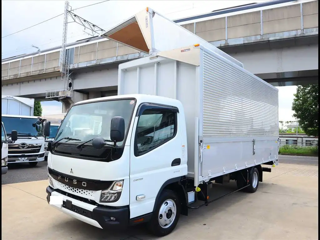 三菱 キャンター 小型 ウイング 2RG-FEB50 R5 の中古トラック【車両No.167948】