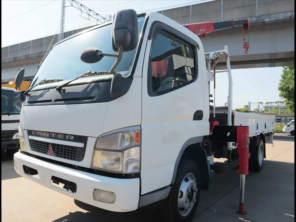三菱 キャンター 小型 クレーン付 3段 ラジコン の中古トラック【車両No.167941】