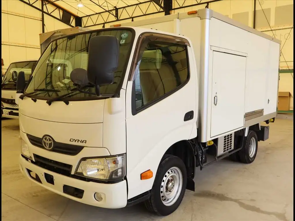 トヨタ ダイナ 小型 冷凍冷蔵 中温 床ステン の中古トラック【車両No.167868】