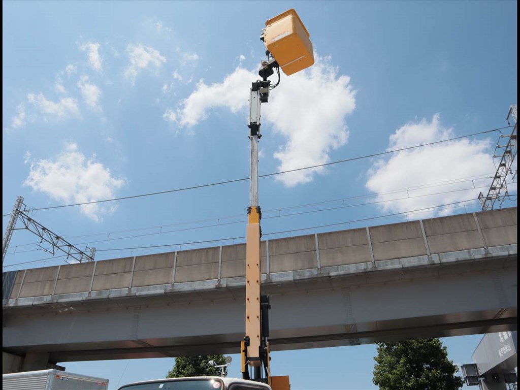 トヨタ ダイナ 小型 高所・建柱車 高所作業車 電工仕様の中古トラック画像8