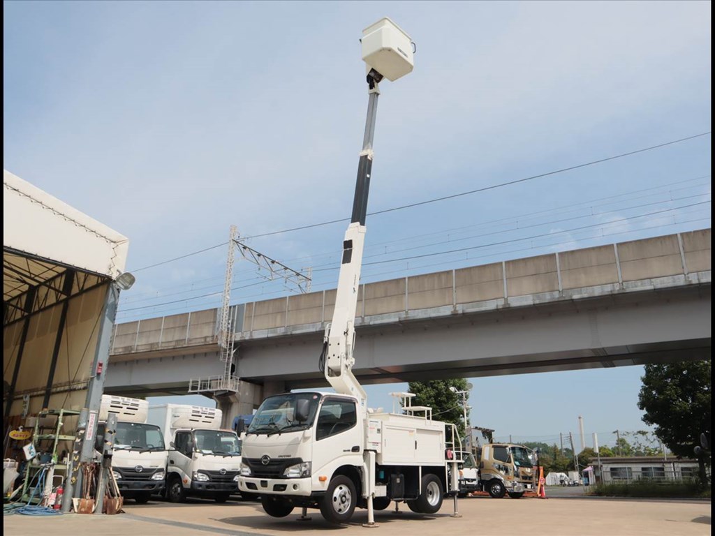 日野 デュトロ 小型 高所・建柱車 高所作業車 電工仕様｜画像5