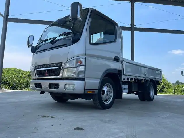 三菱 キャンター 小型 平ボディ  H19 の中古トラック【車両No.167966】