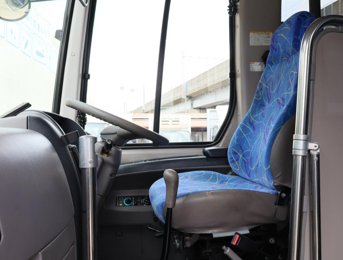 いすゞ ガーラミオ 中型/増トン バス 観光バス BDG-RR7JJBJ｜画像6