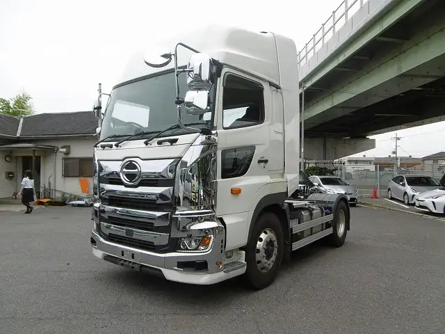 日野 プロフィア 大型 トラクター ハイルーフ 1デフ の中古トラック【車両No.168331】