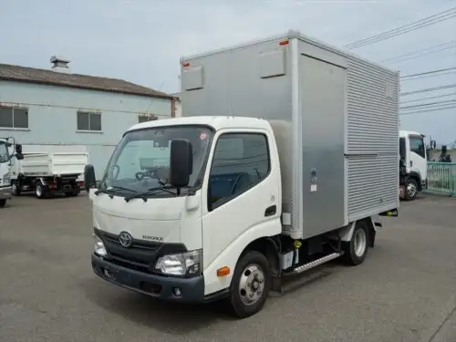 トヨタ トヨエース 小型 アルミバン サイドドア TPG-XZC605 の中古トラック【車両No.168320】