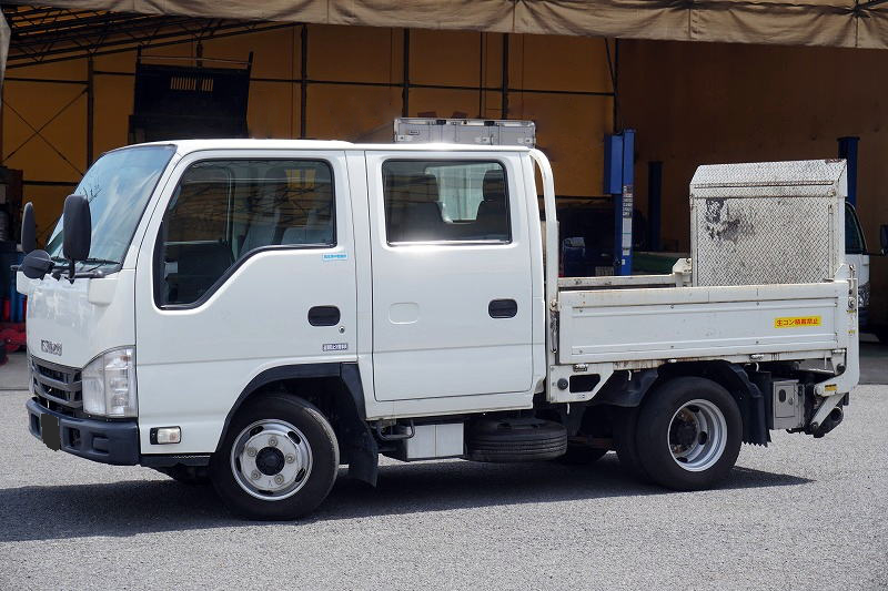 いすゞ エルフ 小型 平ボディ Wキャブ(ダブルキャブ) パワーゲート｜画像1