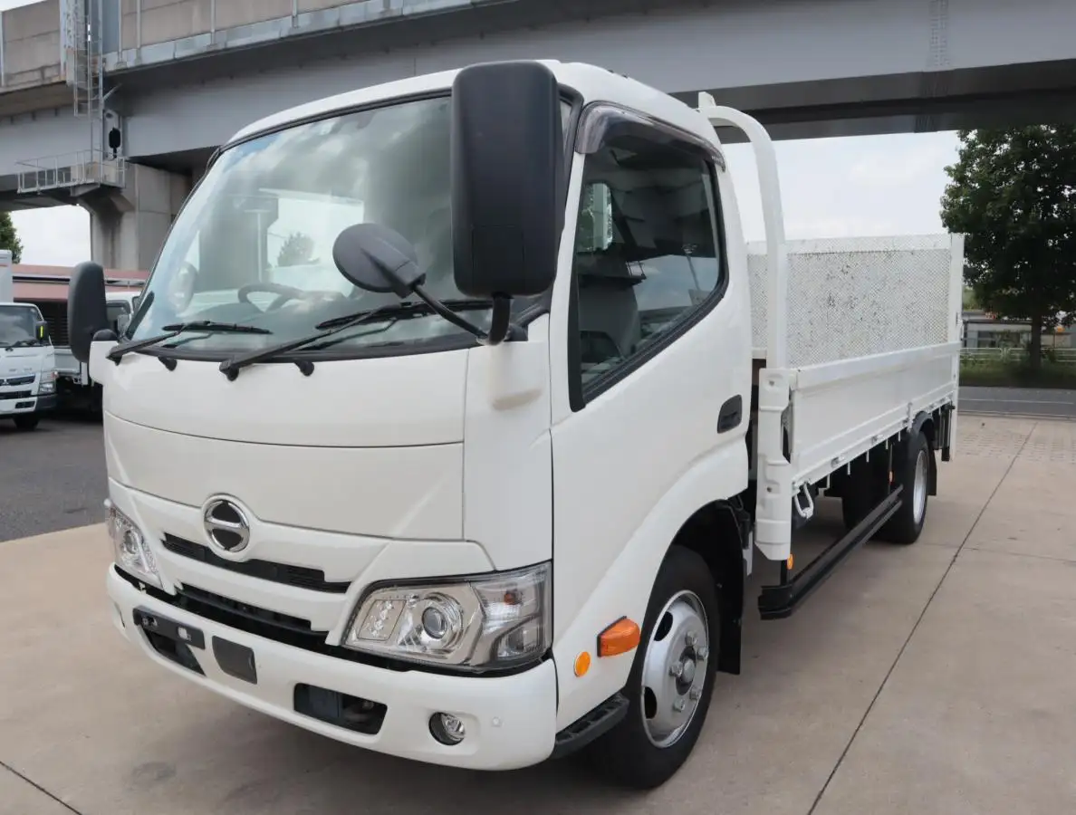 日野 デュトロ 小型 平ボディ パワーゲート 2RG-XZU655M の中古トラック【車両No.168275】