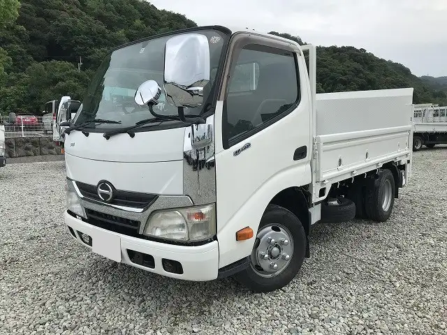 日野 デュトロ 小型 平ボディ パワーゲート SKG-XZU600M の中古トラック【車両No.168393】