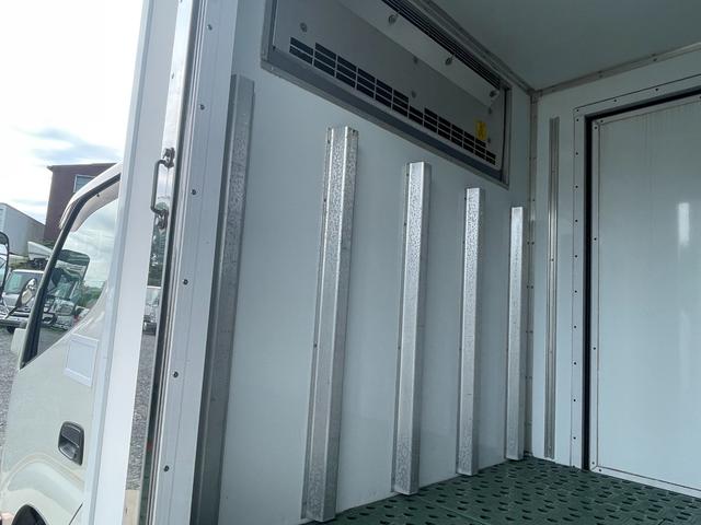 日野 デュトロ 小型 冷凍冷蔵 低温 2室｜画像7