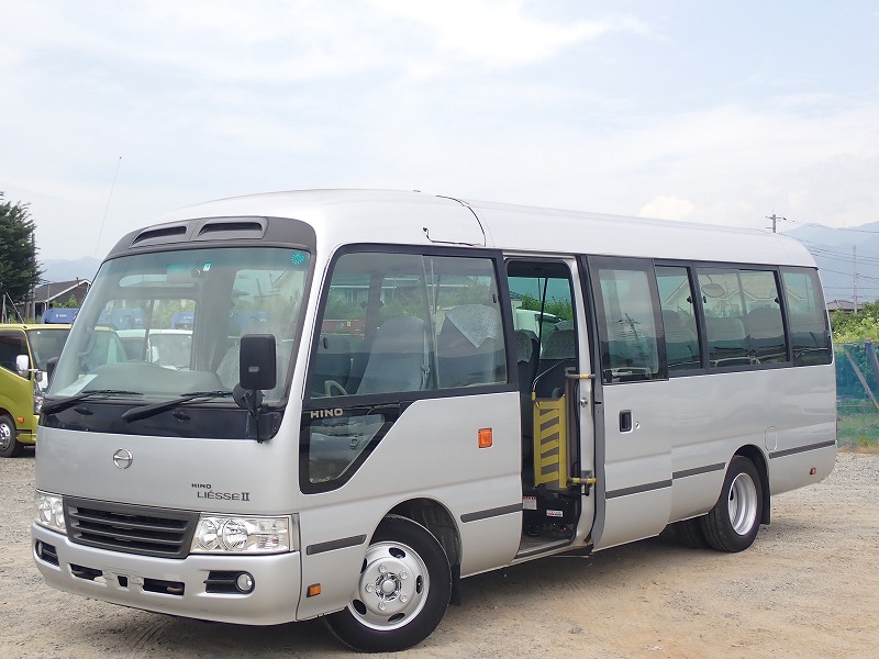 日野 リエッセ 小型 バス マイクロバス BDG-XZB50｜画像1